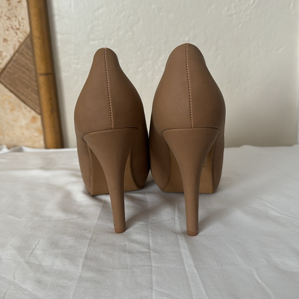 TOP Moda Size 9 heels - Picture 4 of 7